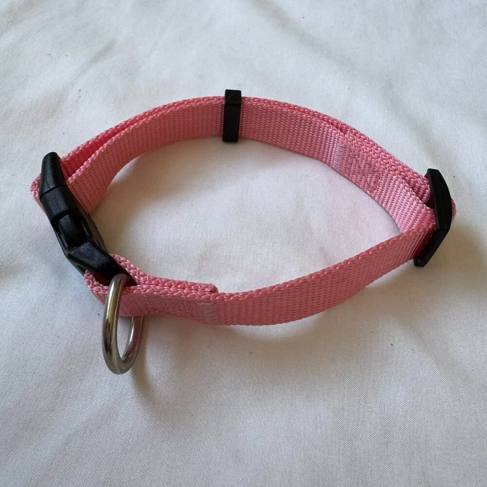 NWT Native Pup Basic Nylon Dog Collar, Adjustable for Small Dogs or Puppies Pink